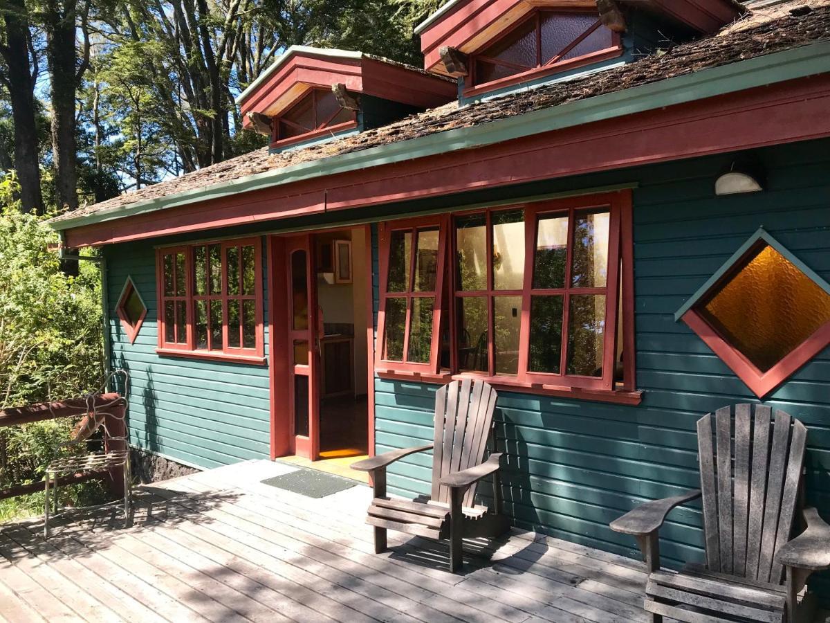 Yan Kee Way Lodge Bungalow Puerto Varas Exteriör bild