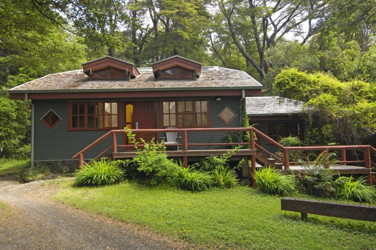 Yan Kee Way Lodge Bungalow Puerto Varas Exteriör bild